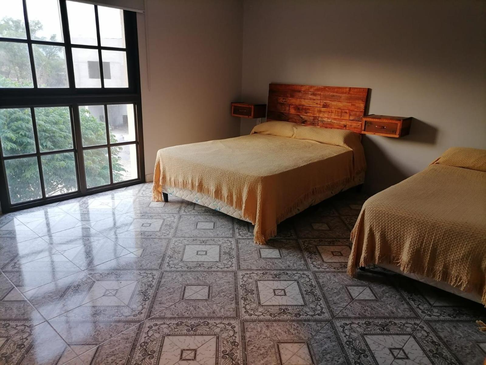 Hotel Las Tres Marias *